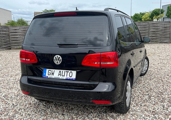 Volkswagen Touran cena 28800 przebieg: 187412, rok produkcji 2010 z Mielec małe 254